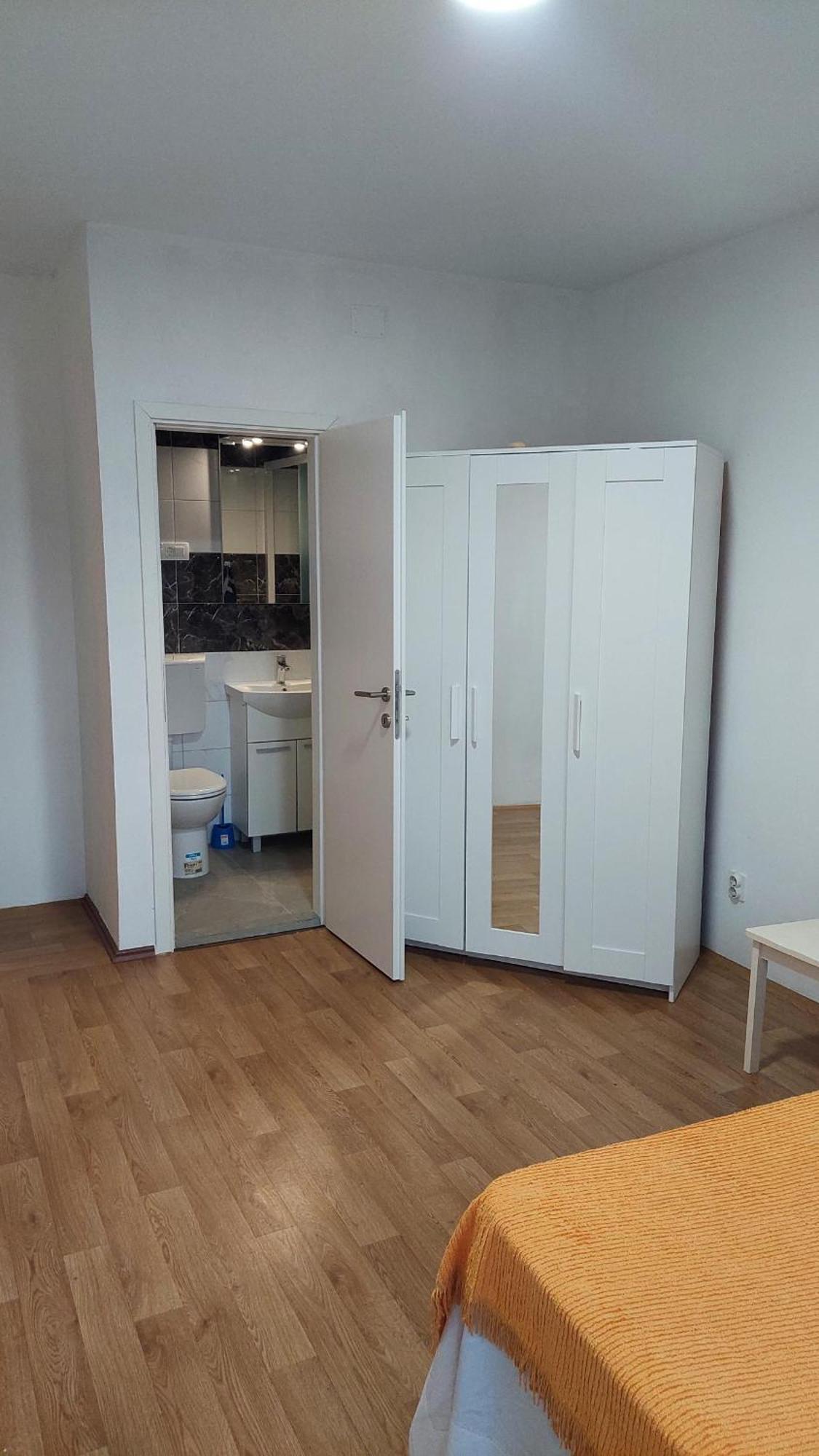 Room With Private Toilet And Terrace In City Center In Shared Apartment Split Exteriér fotografie